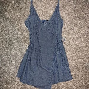 Blue & White Striped Wrap Skort Romper 
▫️Brand: Iris
▫️Size: Large